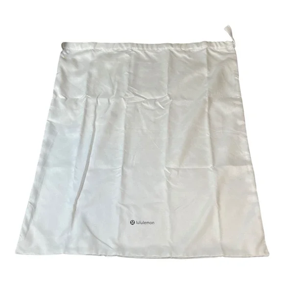 Lululemon Cactus Leather Shoulder Bag 8L Black With Gold Hardware & Dust Bag - Picture 11 of 16